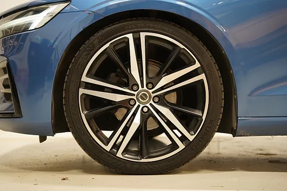 Volvo V60 2020 photo 5