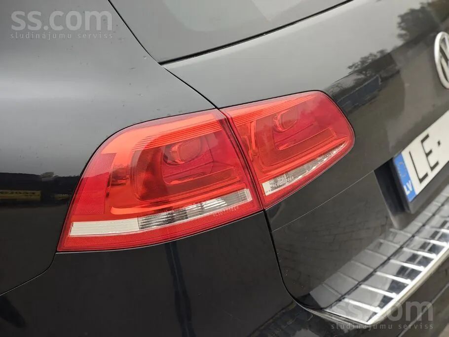 Volkswagen Touareg 2012 photo 5