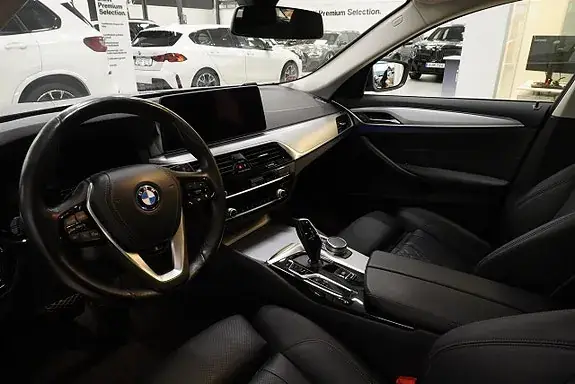 BMW 530E 2022 photo 2
