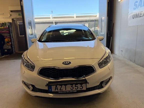 Kia Ceed 2014 photo 4