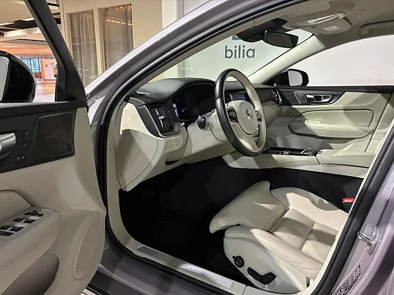 Volvo V60 2026 photo 4