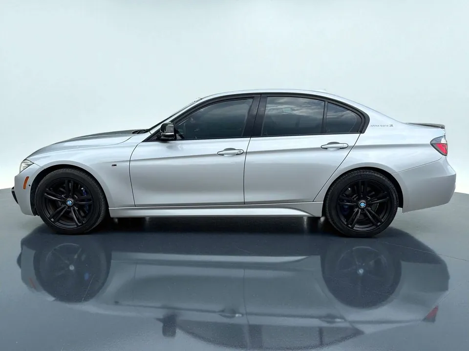 BMW 3Series 2013 photo 2