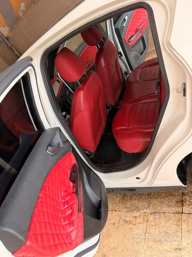 Alfa Romeo Giulietta 2015 photo 5