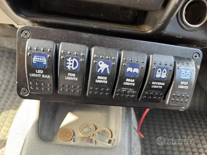 Suzuki Jimny 2000 photo 4