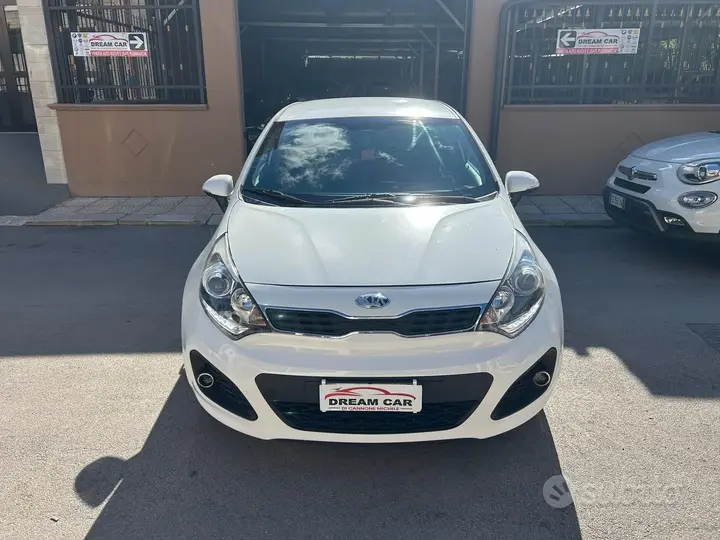 Kia Rio 2014 photo 2