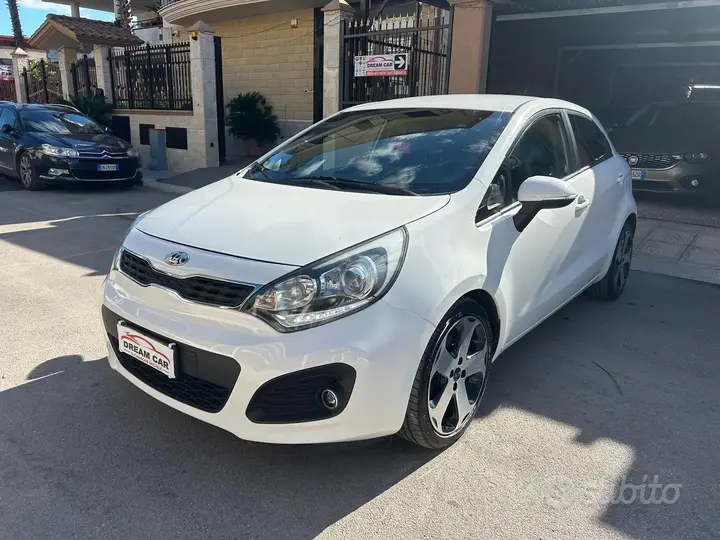 Kia Rio 2014 photo 4