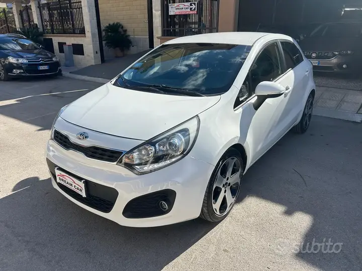 Kia Rio 2014 photo 3