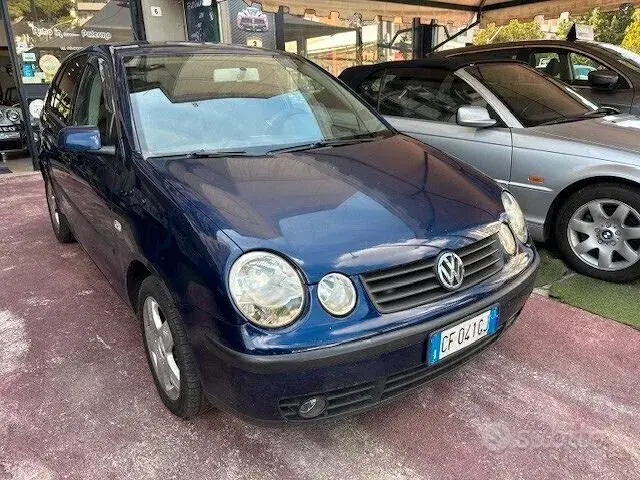 Volkswagen Polo 2003 photo 2