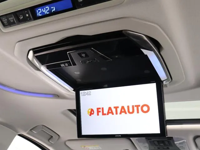 Toyota Alphard 2017 photo 3