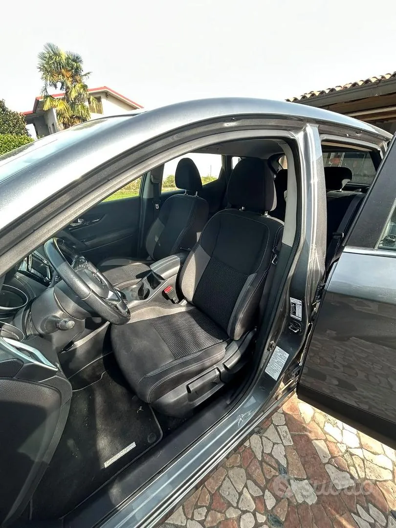 Nissan Qashqai 2019 photo 2
