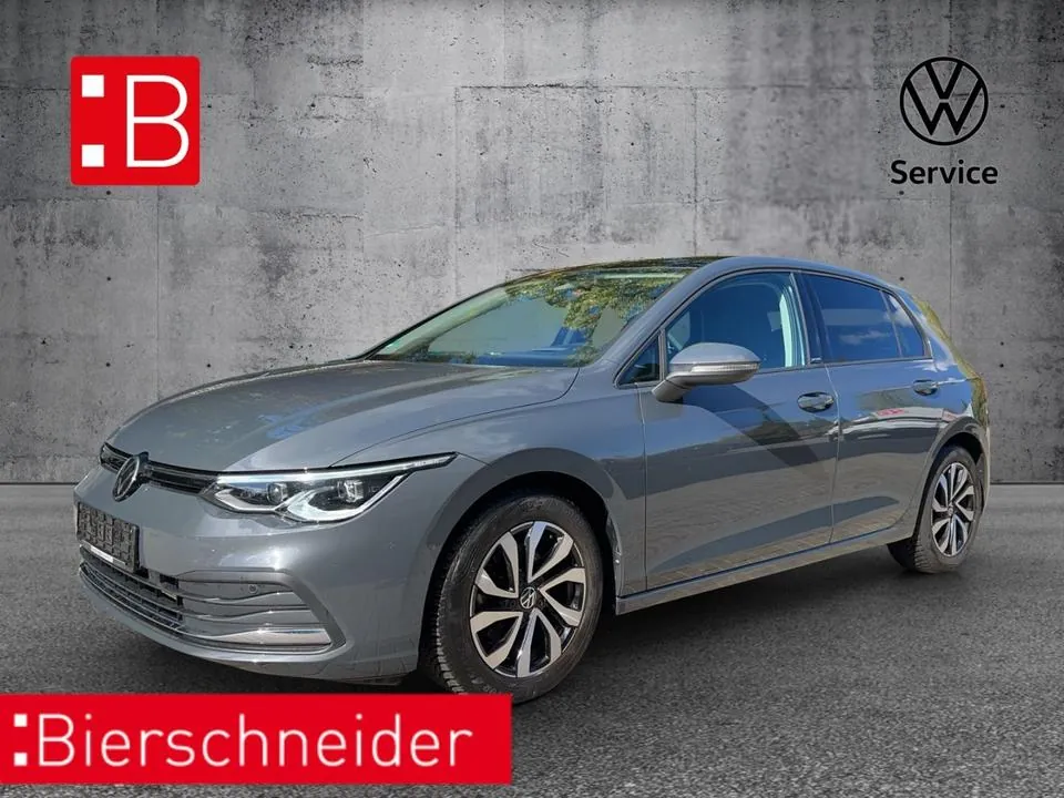 Volkswagen Golf 8