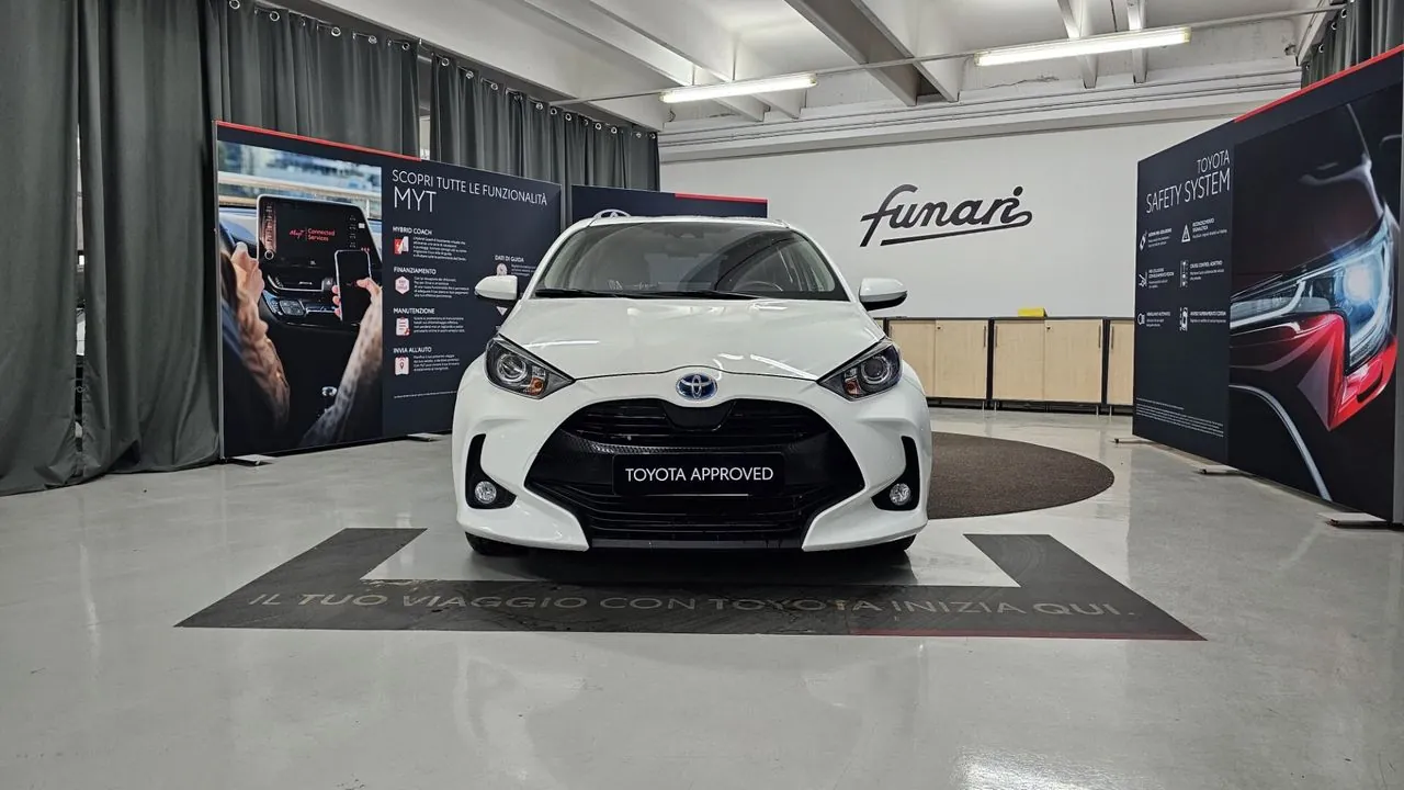 Toyota Yaris 2021 photo 3