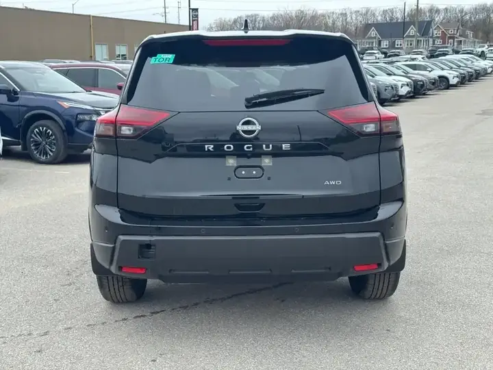 Nissan Rogue 2026 photo 5