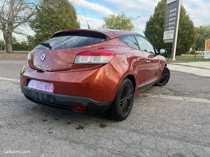 Renault Megane 2010 photo 4