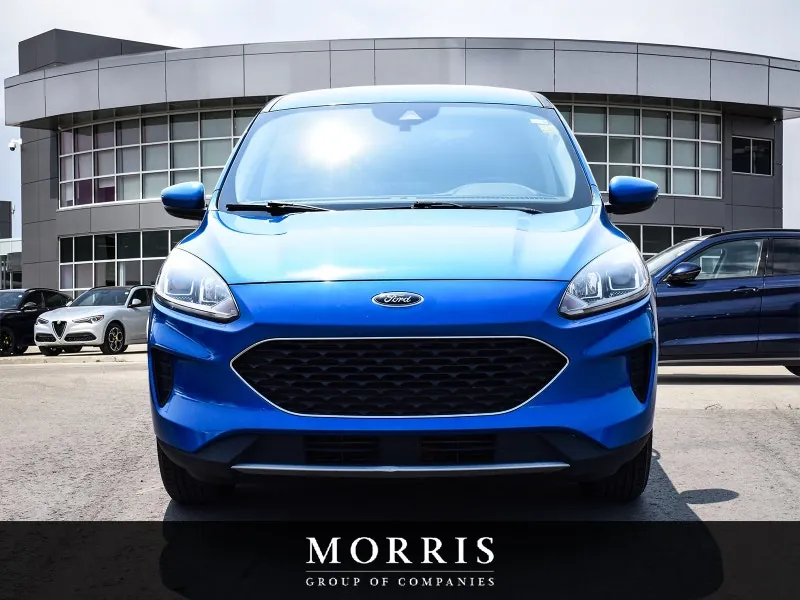 Ford Escape 2021 photo 2
