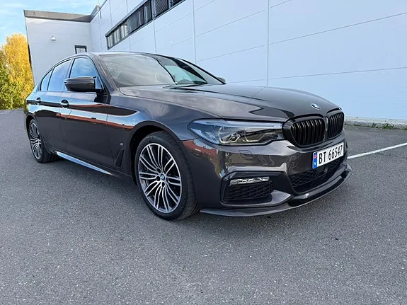 BMW 530E