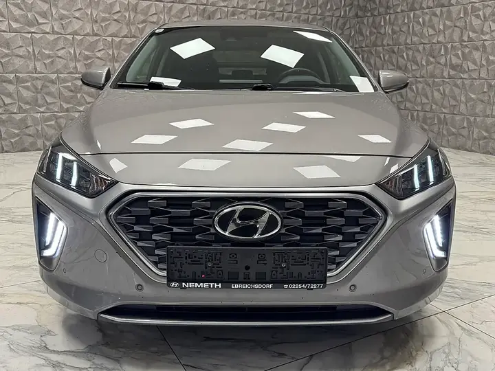 Hyundai Ioniq 2020 photo 2