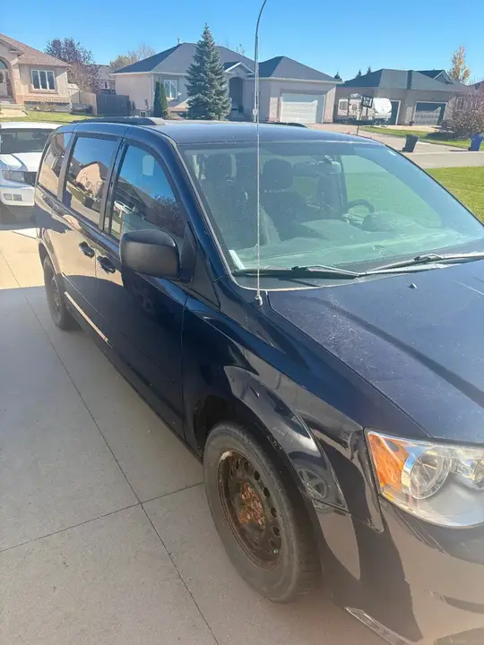 Dodge Grand Caravan 2012 photo 4