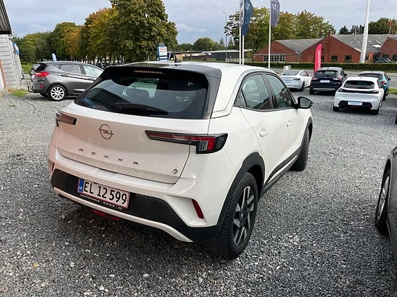 Opel Mokka-E 2023 photo 2
