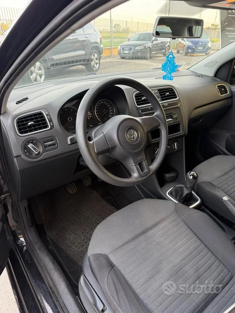 Volkswagen Polo 2013 photo 3