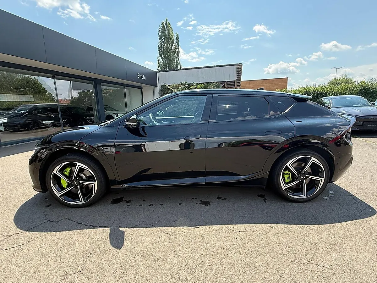 Kia Ev6 2023 photo 2