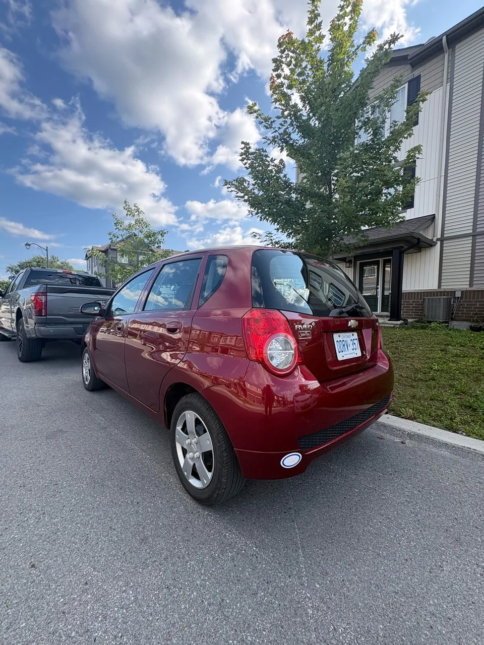 Chevrolet Aveo 2011 photo 3