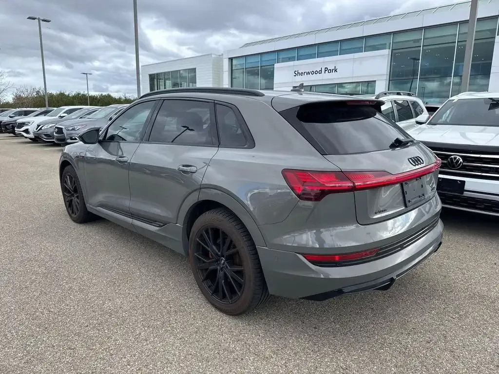 Audi E-Tron 2022 photo 4