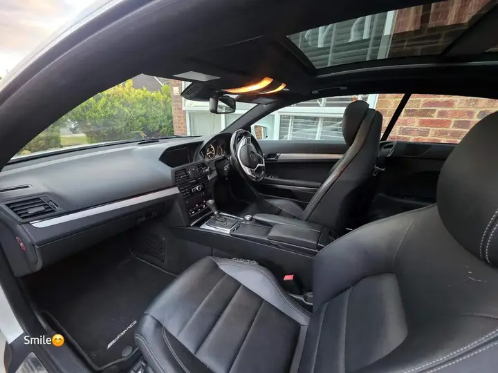 Mercedes-Benz E-Class 2013 photo 4