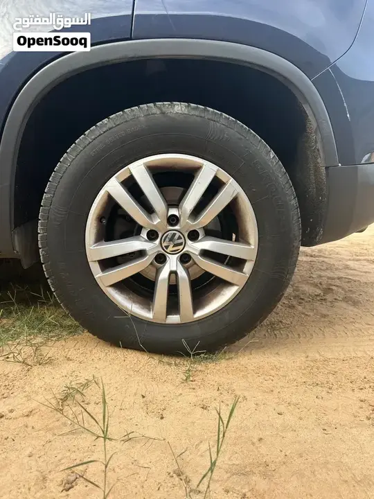 Volkswagen Tiguan 2014 photo 2