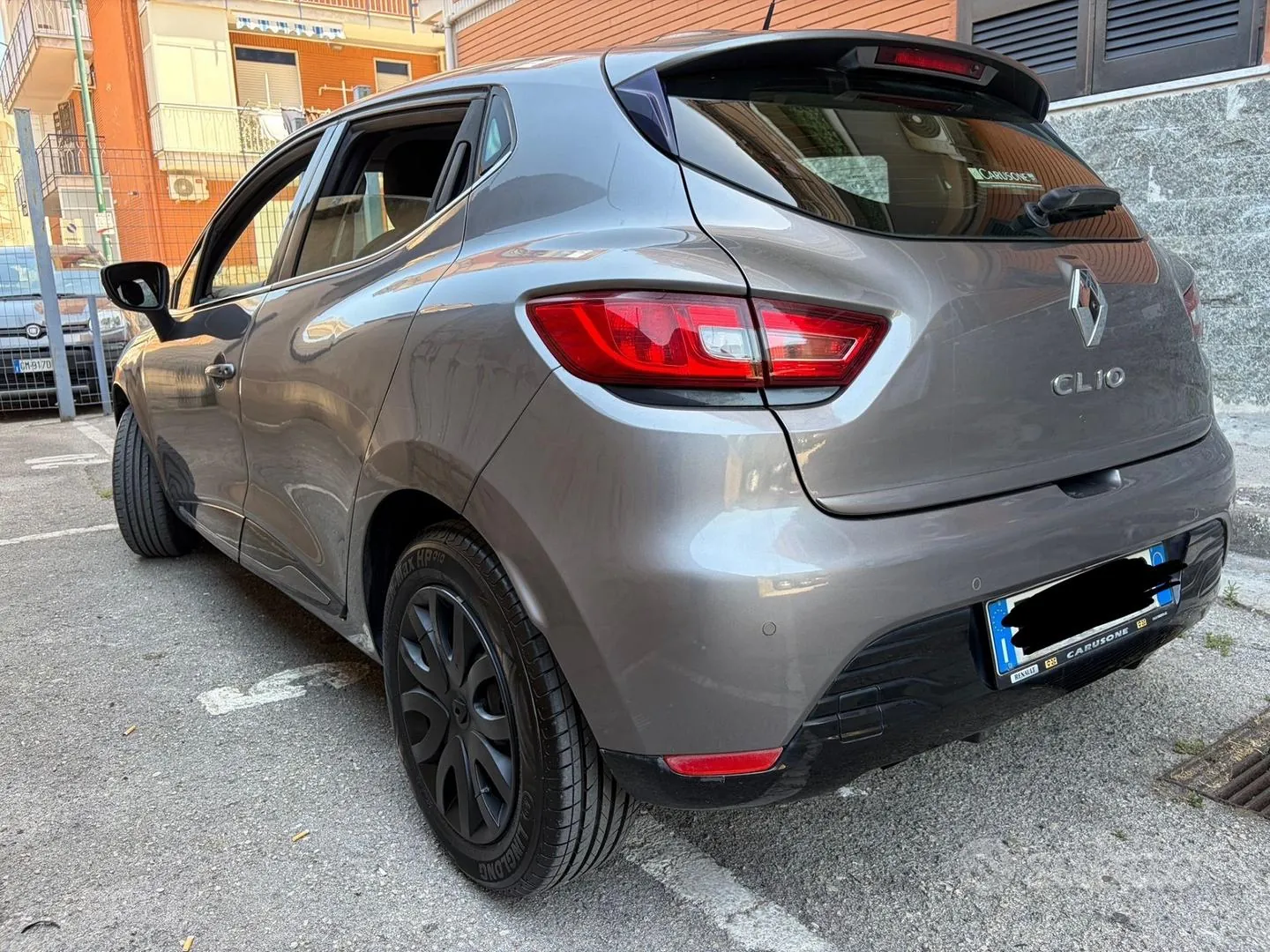 Renault Clio 2015 photo 2