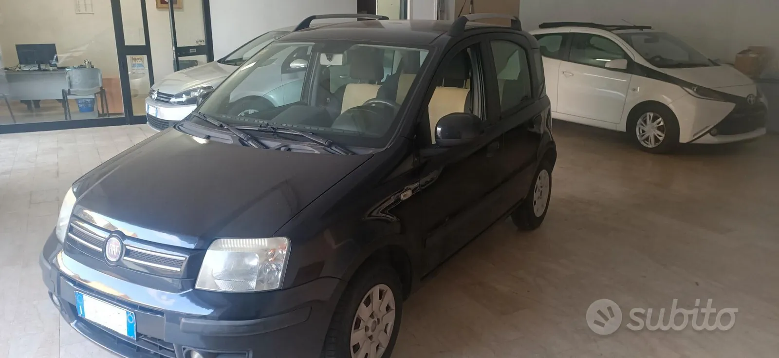 Fiat Panda 2010 photo 2