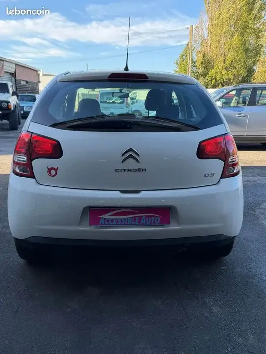 Citroen C3 2012 photo 4