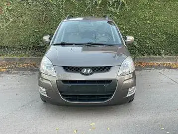 Hyundai Matrix