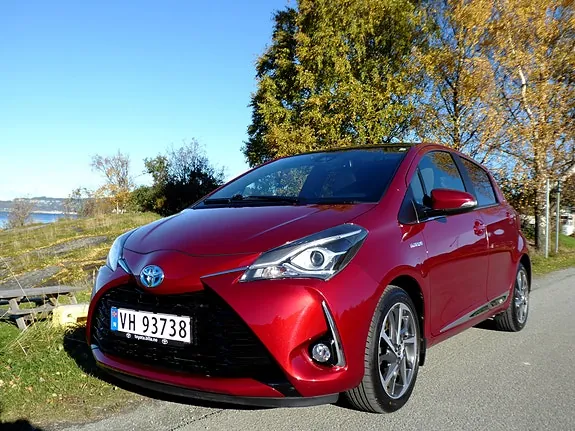 Toyota Yaris 2018 photo 5