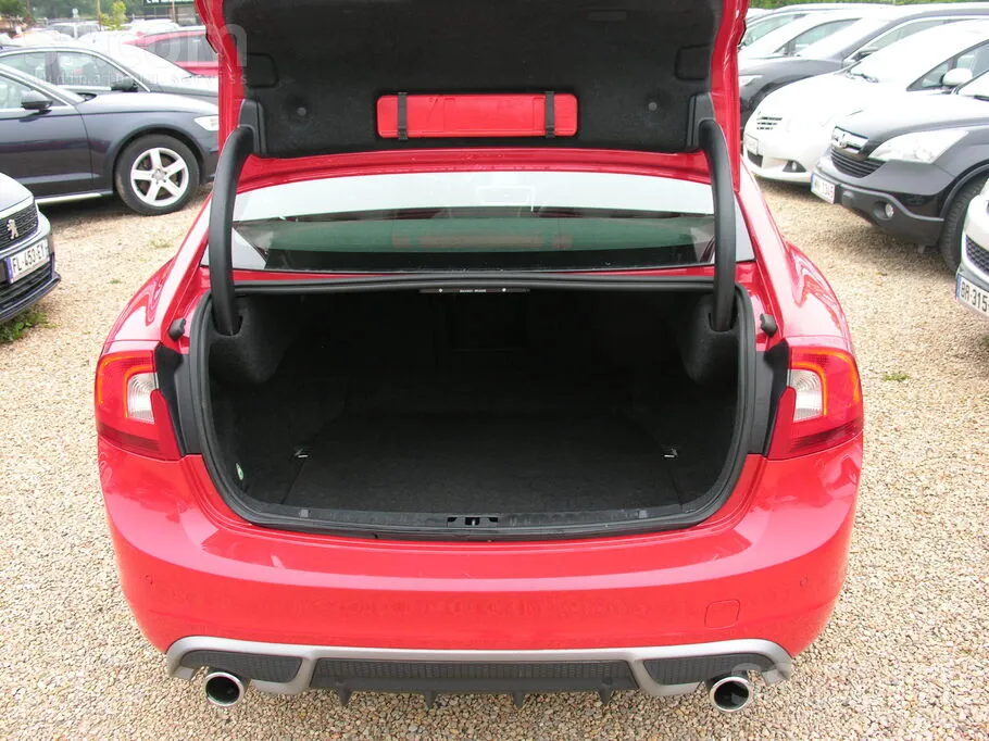 Volvo S60 2013 photo 5