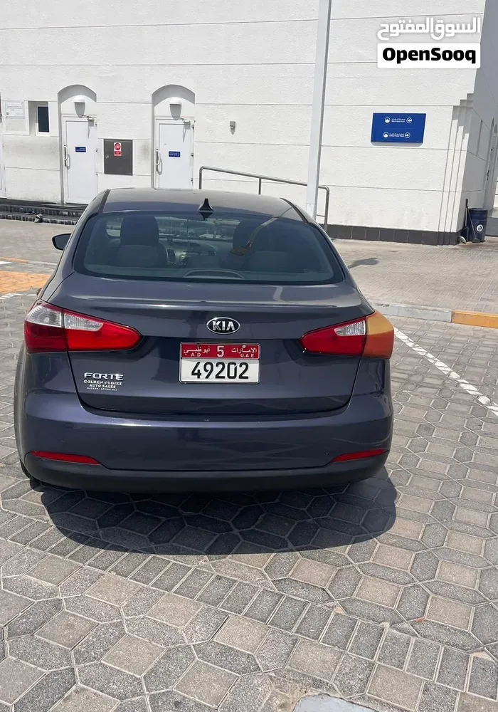 Kia Forte 2016 photo 2