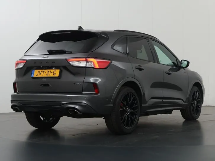 Ford Kuga 2023 photo 2
