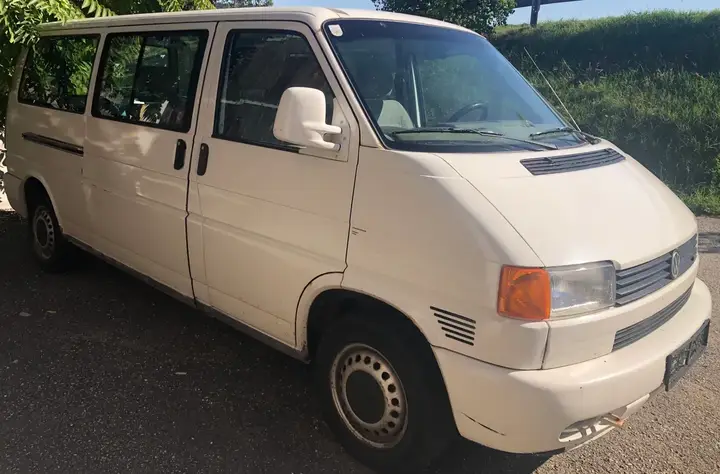 Volkswagen T4 2002 photo 3