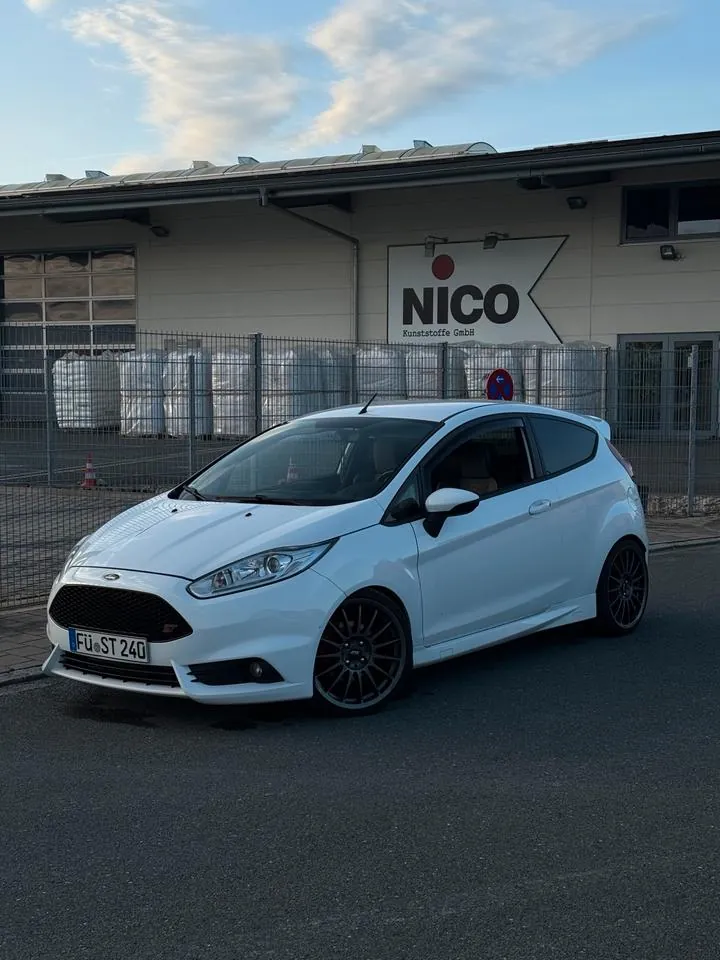 Ford Fiesta St