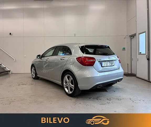 Mercedes-Benz A180 2015 photo 5