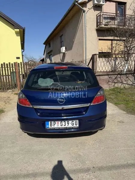 Opel Astra H 2007 photo 5