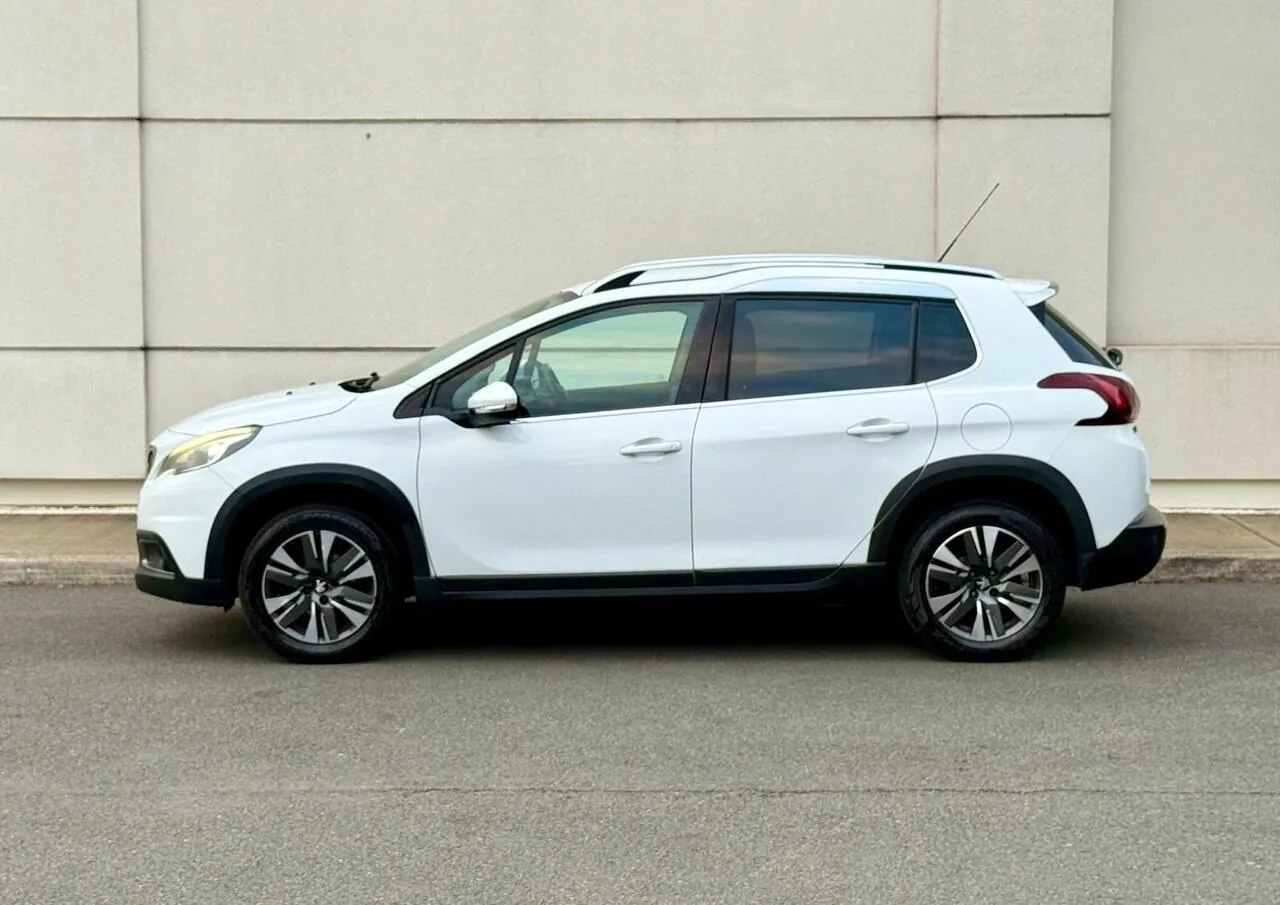 Peugeot 2008 2016 photo 4