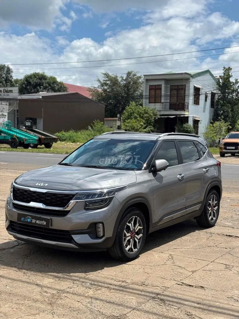 Kia Seltos 2023 photo 2
