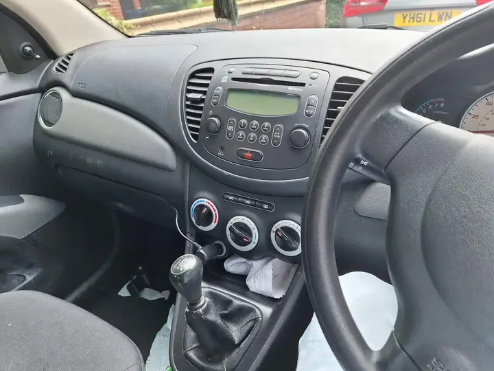 Hyundai I10 2011 photo 5