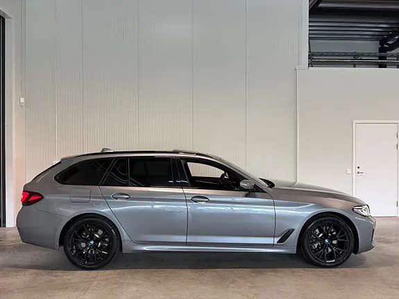 BMW 530E 2023 photo 3