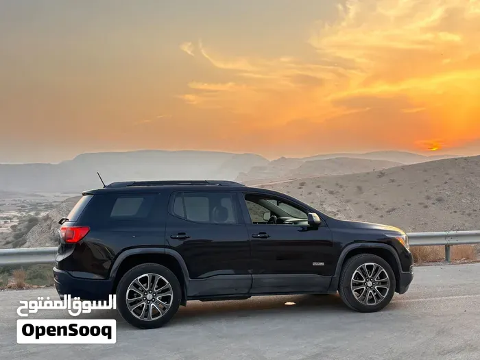 GMC Acadia 2018 photo 4