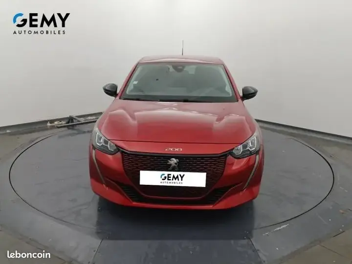 Peugeot 208 2022 photo 2