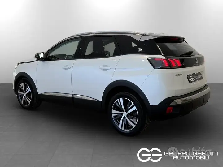 Peugeot 3008 2020 photo 3