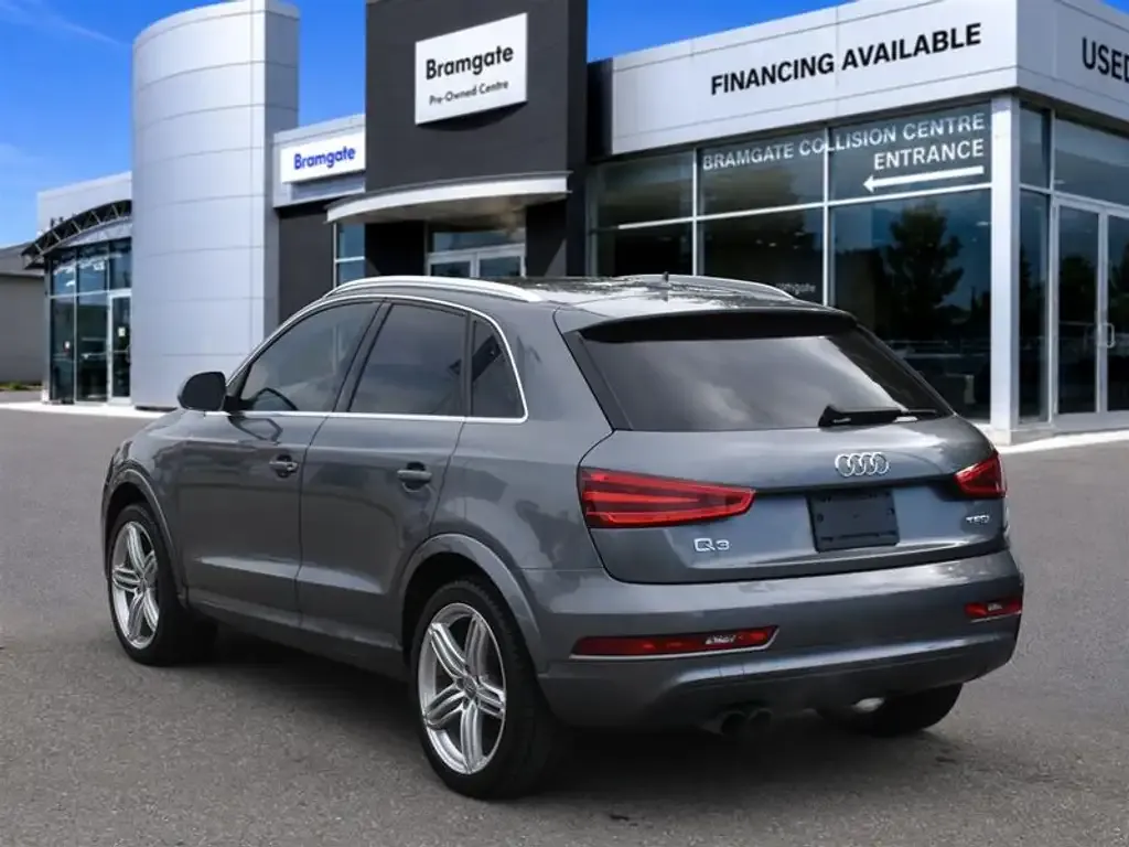 Audi Q3 2015 photo 5