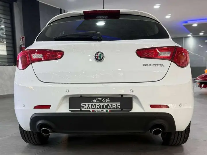 Alfa Romeo Giulietta 2016 photo 4
